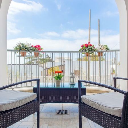 Casa Vacanze Dei Bacini ปอร์โตเชซาเรโอ ภายนอก รูปภาพ