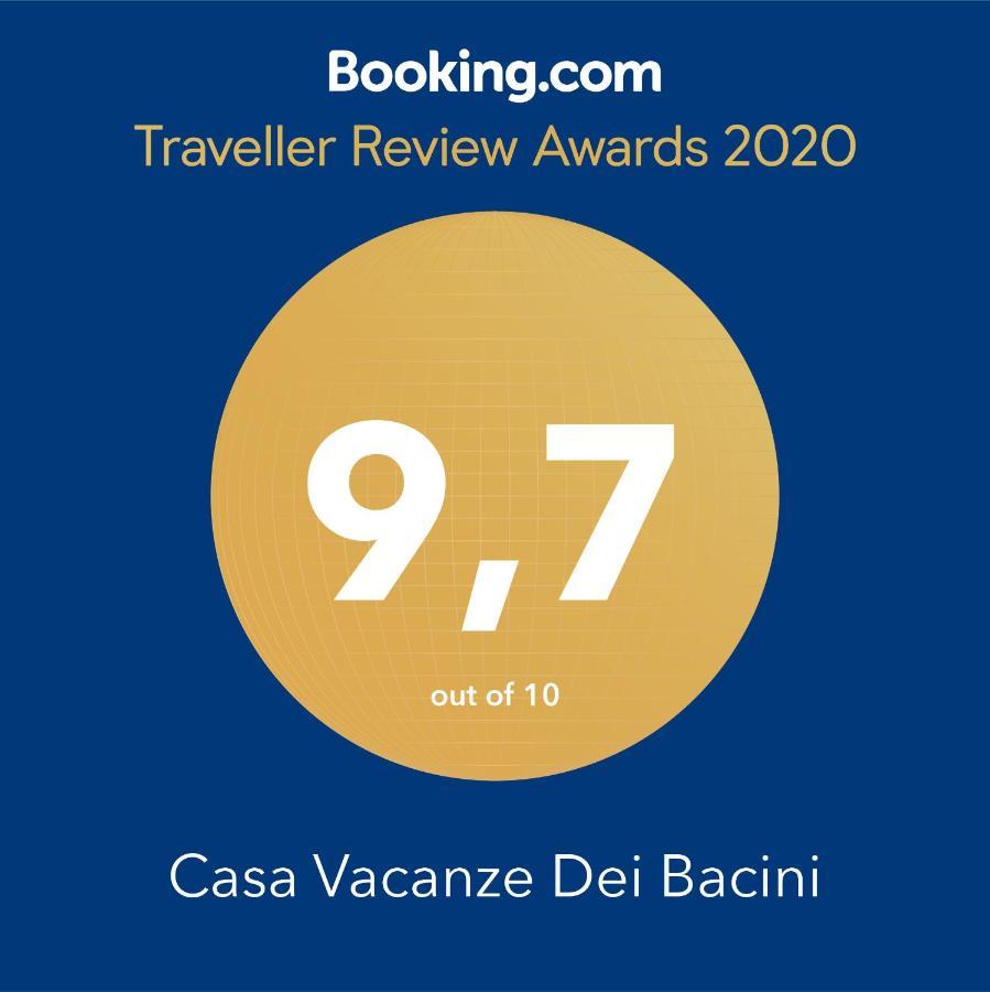 Casa Vacanze Dei Bacini ปอร์โตเชซาเรโอ ภายนอก รูปภาพ