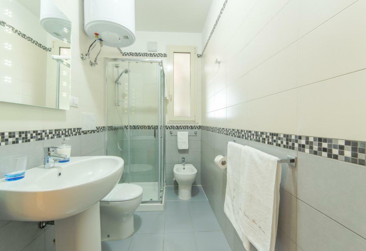Casa Vacanze Dei Bacini ปอร์โตเชซาเรโอ ภายนอก รูปภาพ