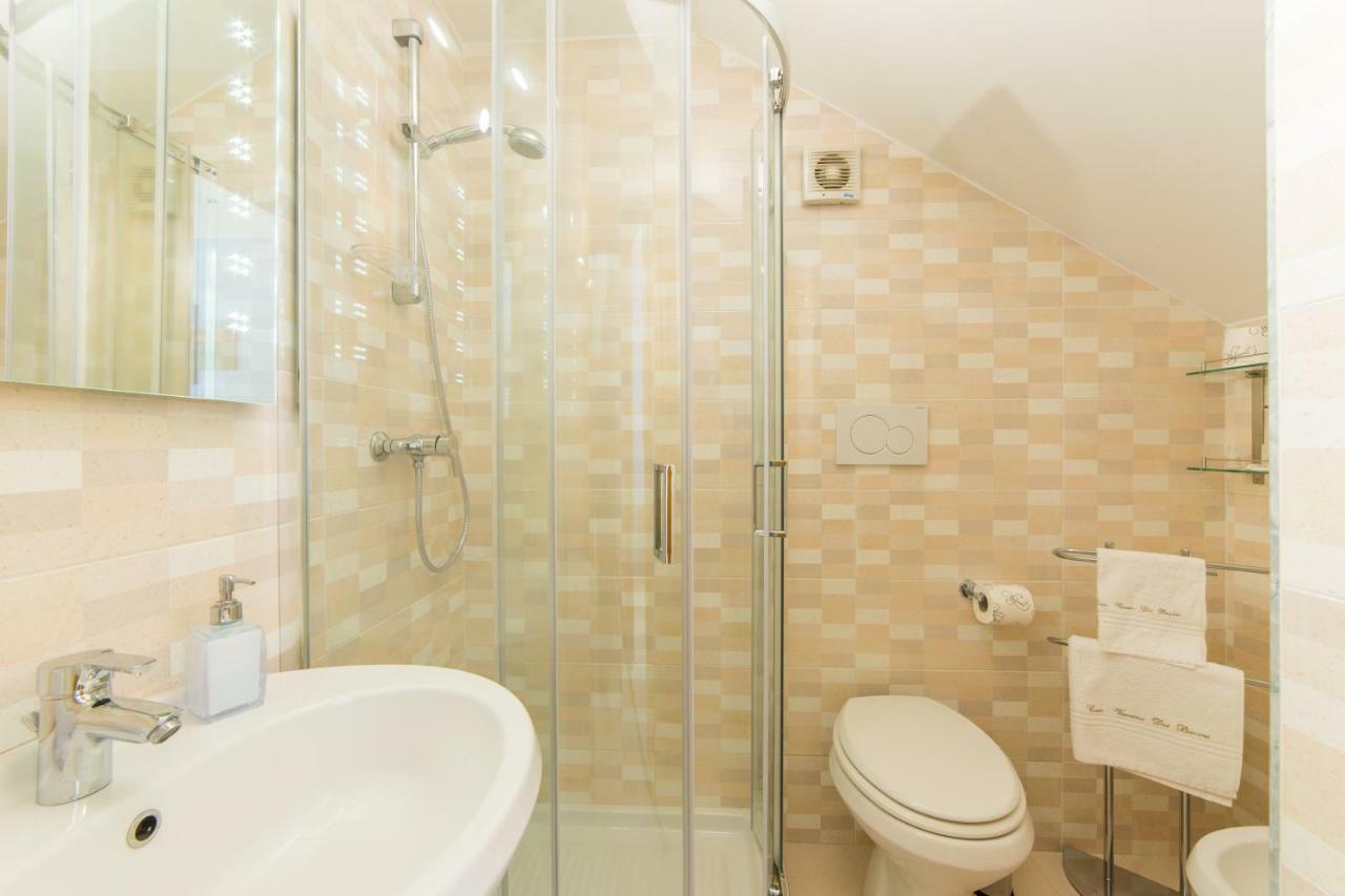 Casa Vacanze Dei Bacini ปอร์โตเชซาเรโอ ภายนอก รูปภาพ