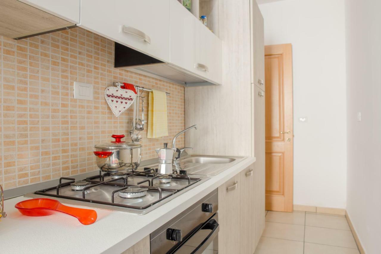 Casa Vacanze Dei Bacini ปอร์โตเชซาเรโอ ภายนอก รูปภาพ